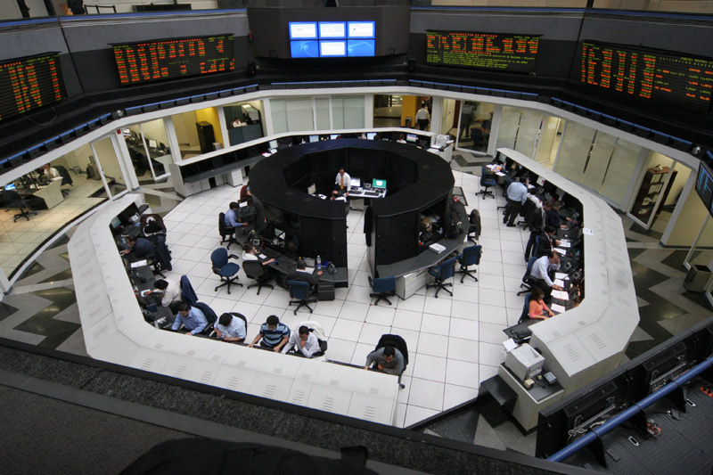 Mexico shares lower at close of trade; S&P/BMV IPC down 0.55%